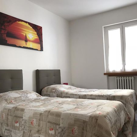 Casa Al Borgo Apartment Garda  Luaran gambar