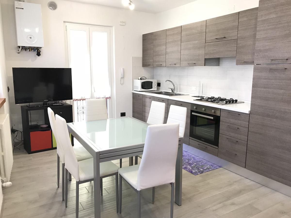 Casa Al Borgo Apartment Garda  Luaran gambar