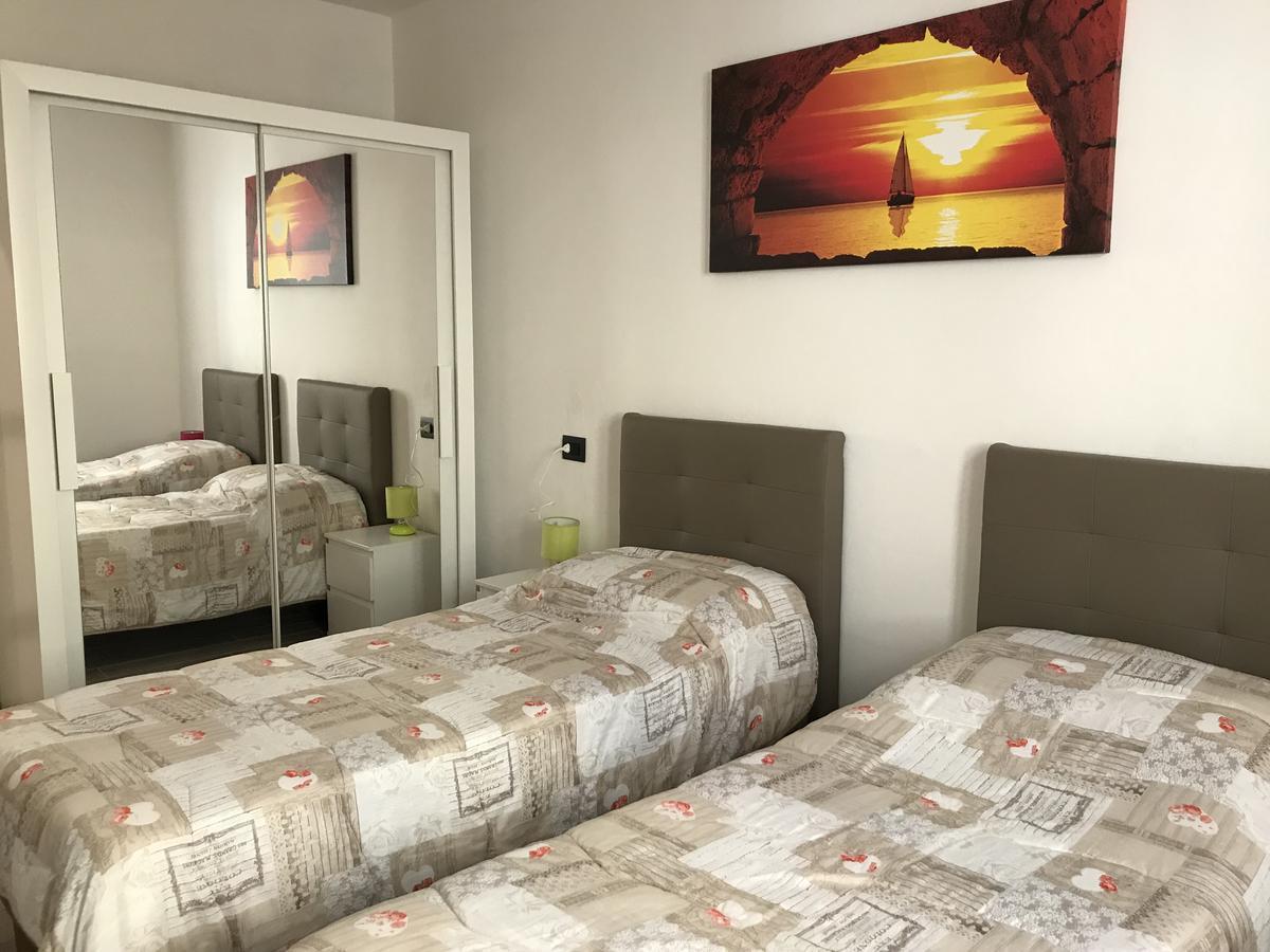 Casa Al Borgo Apartment Garda  Luaran gambar